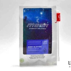 Moon Chocolate Bar Berry Blasters Mini Bar